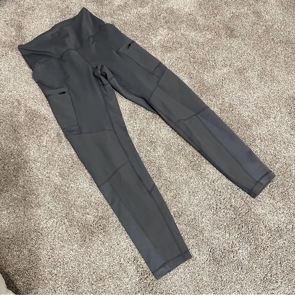 Marmot performance leggings — size S